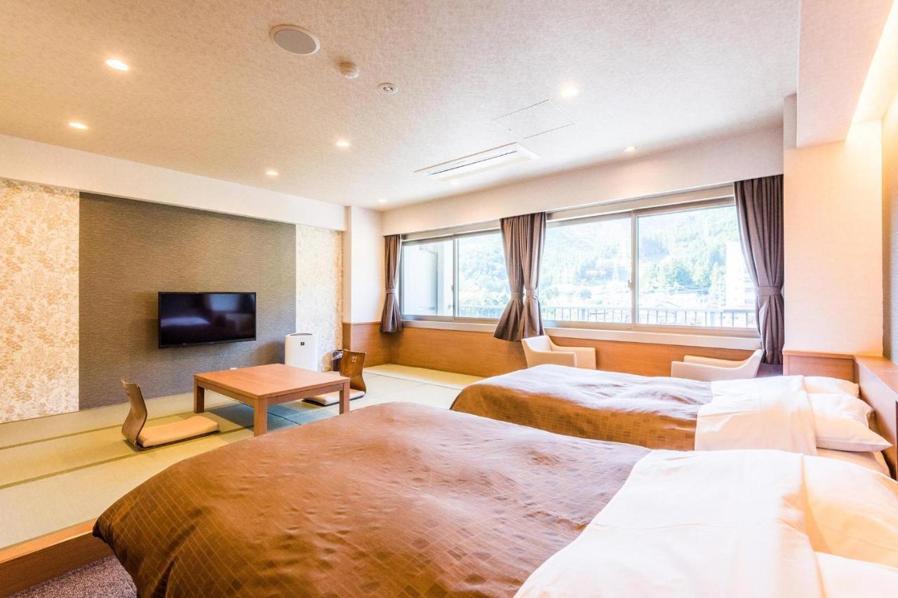 Ooedo Onsen Monogatari Premium Kinugawa Kanko Hotel Nikko Ngoại thất bức ảnh